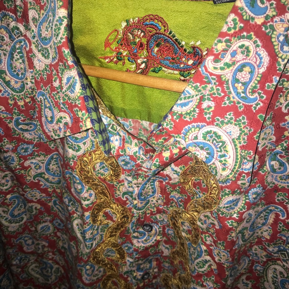 Robert Graham luxury paisley button down